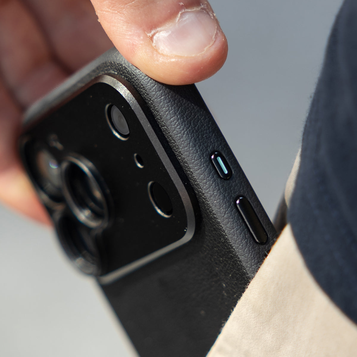 G-Series Leather (MagSafe) - iPhone Case